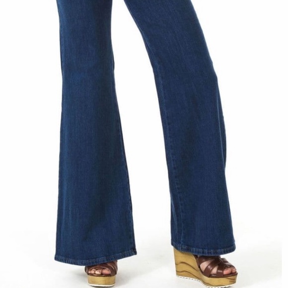 NWT Run and Fly Women’s Retro Hippy Flare Jeans - Picture 7 of 8